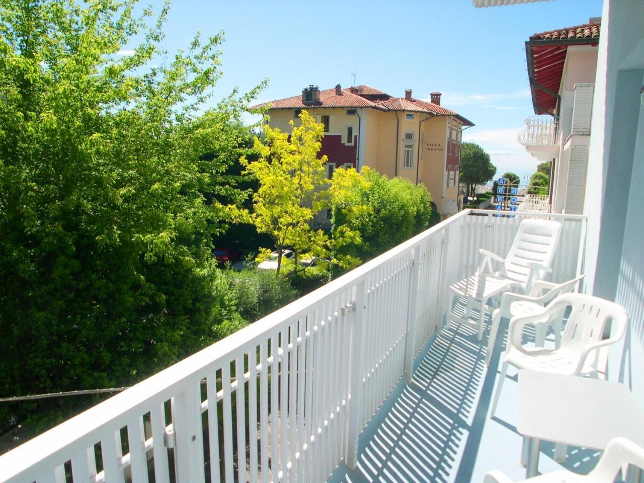 Appartamento Saturnia Градо Екстериор снимка